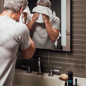 Exfoliating Gel Cleanser - Ombré Men - Facial Cleansers